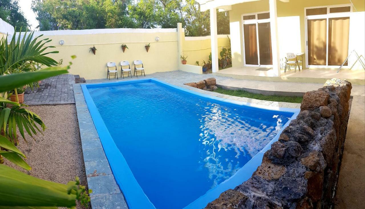 Colosseo Apartments Grand Baie Bagian luar foto