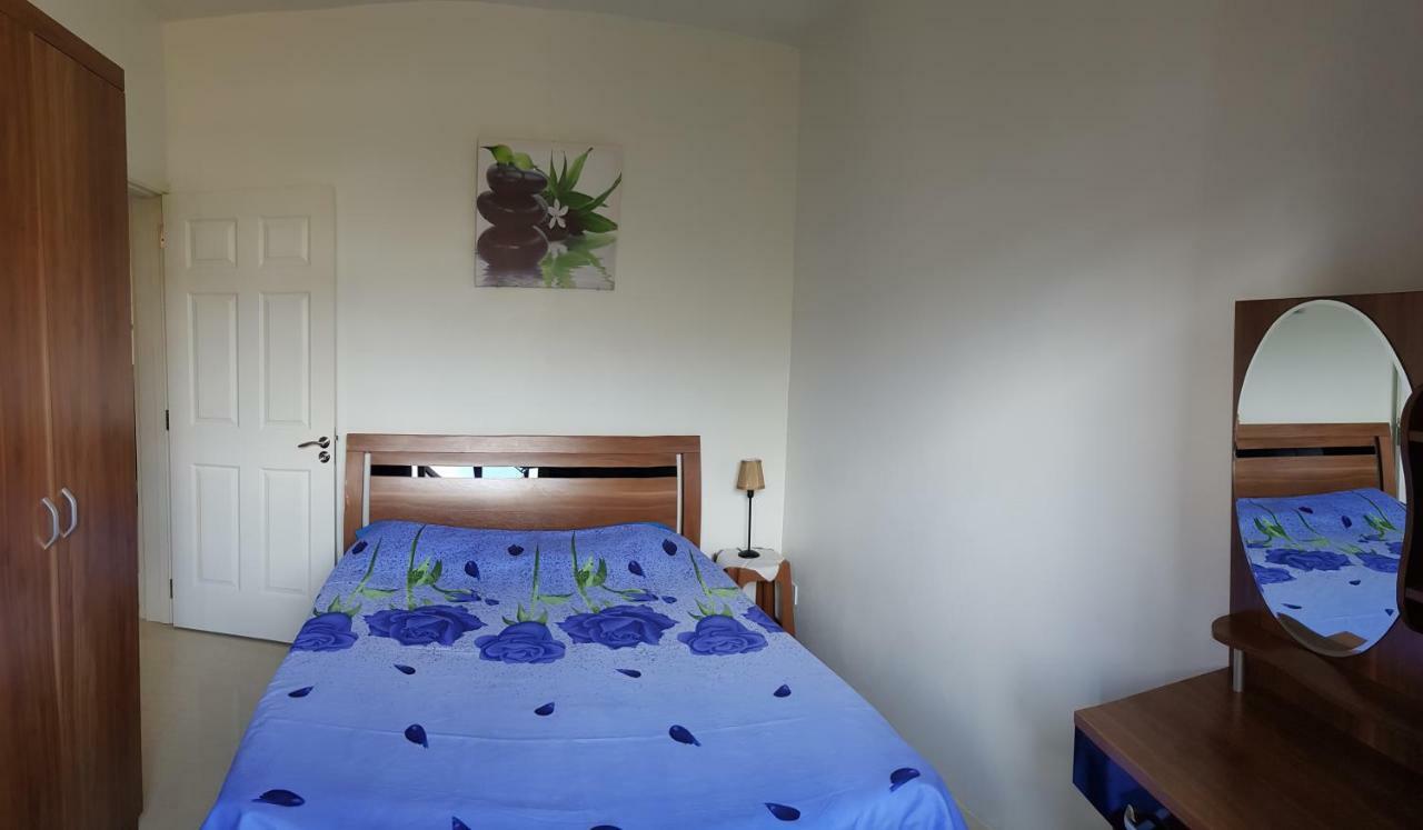 Colosseo Apartments Grand Baie Bagian luar foto