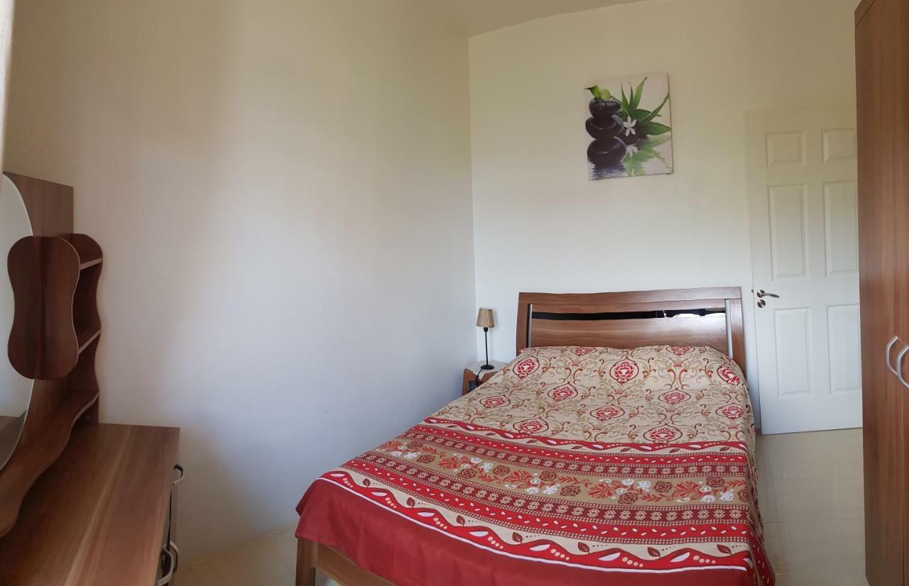 Colosseo Apartments Grand Baie Bagian luar foto